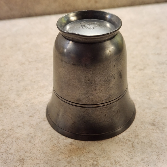 Vintage French fine pewter beaker Or Tumbler - Picture 7 of 9